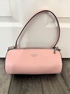 Roulette Glazed Leather Medium Shoulder Bag